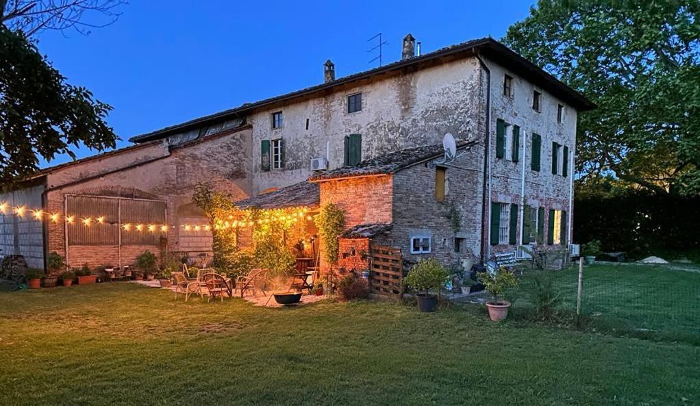 B&B Ostria Vento Medesano Eksteriør bilde